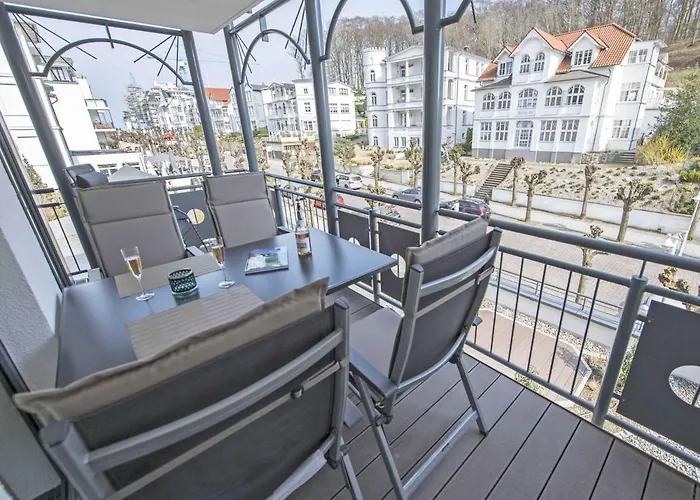 Louisa In - Wg 39 Mit Balkon, Strandnah Зеллин